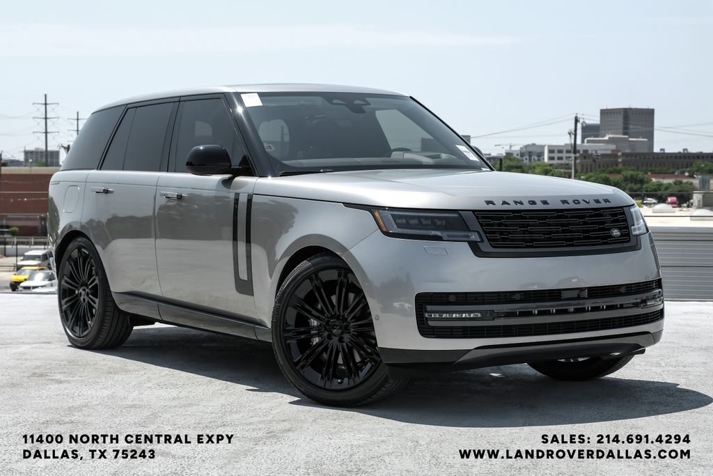 New 2026 1le Land Rover SE image 4