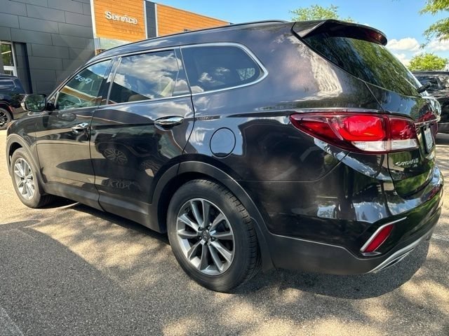 Used 2019 Hyundai Santa Fe SE with VIN KM8SN4HF0KU306620 for sale in Centerville, OH
