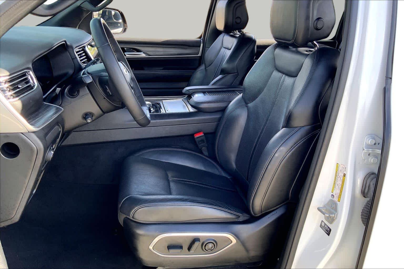 Used 2024 Bright White Clearcoat Jeep Series II image 8