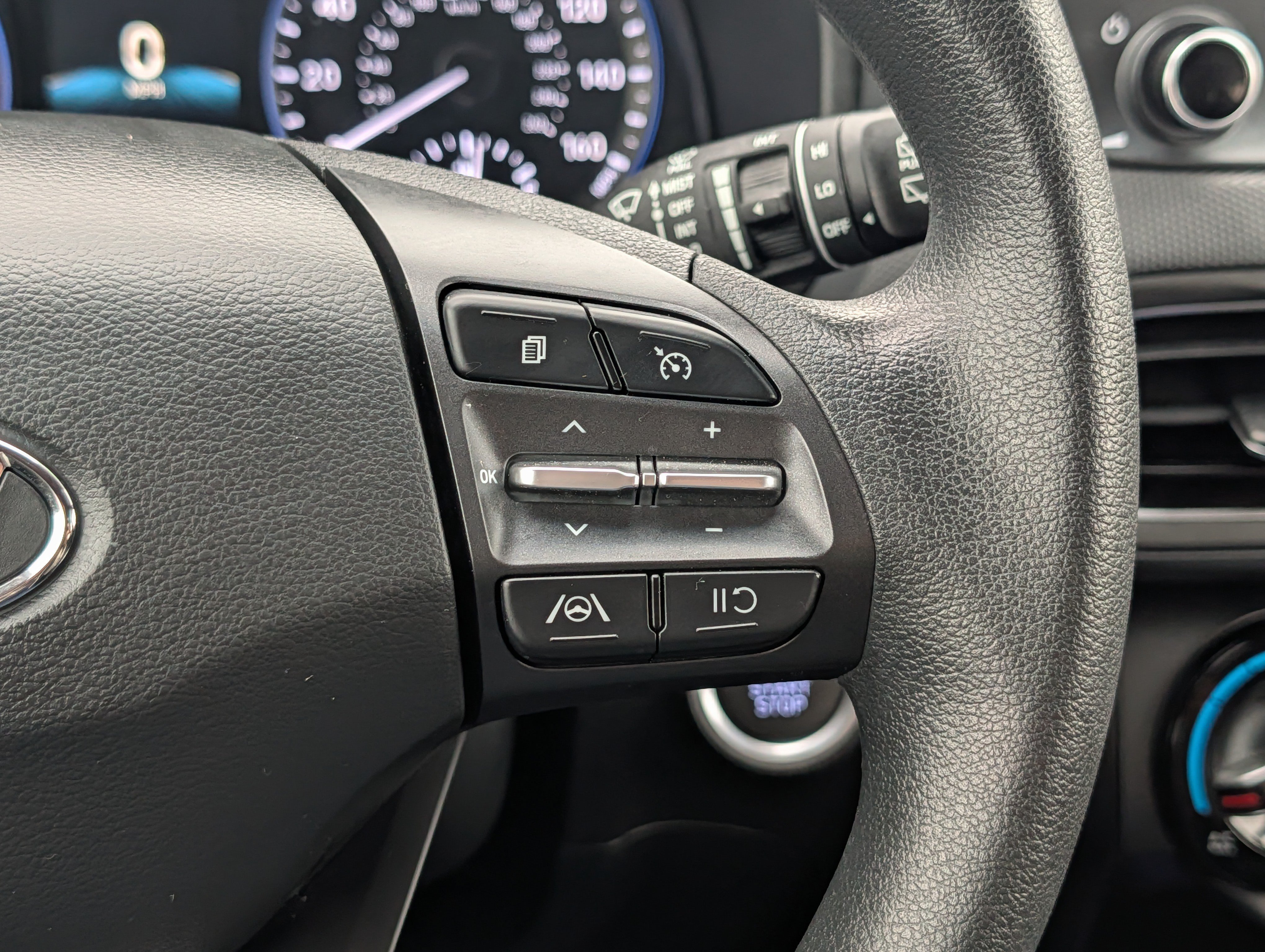 2022 Hyundai Kona SEL - Photo 30