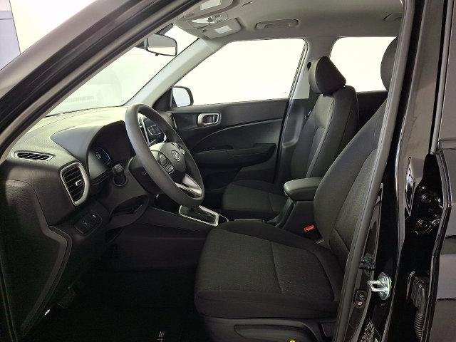 New 2026 Black Hyundai SE image 15