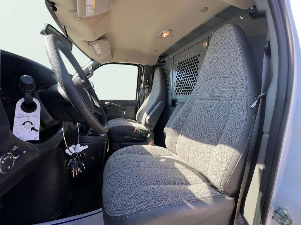 2026 Chevrolet Express Cargo Work Van - Photo 22