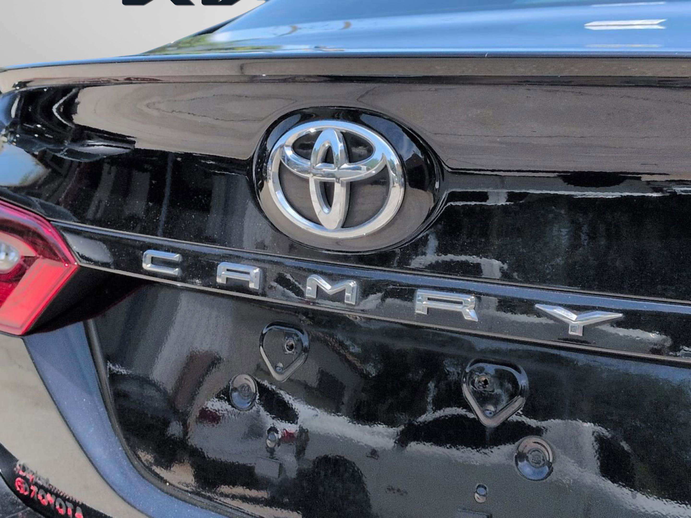 Used 2023 Midnight Black Metallic Toyota SE image 32
