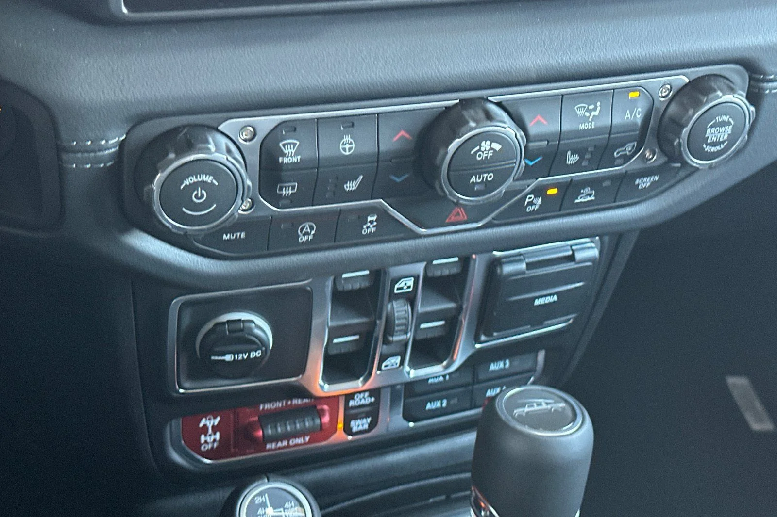 2026 Jeep Gladiator Rubicon X - Photo 16