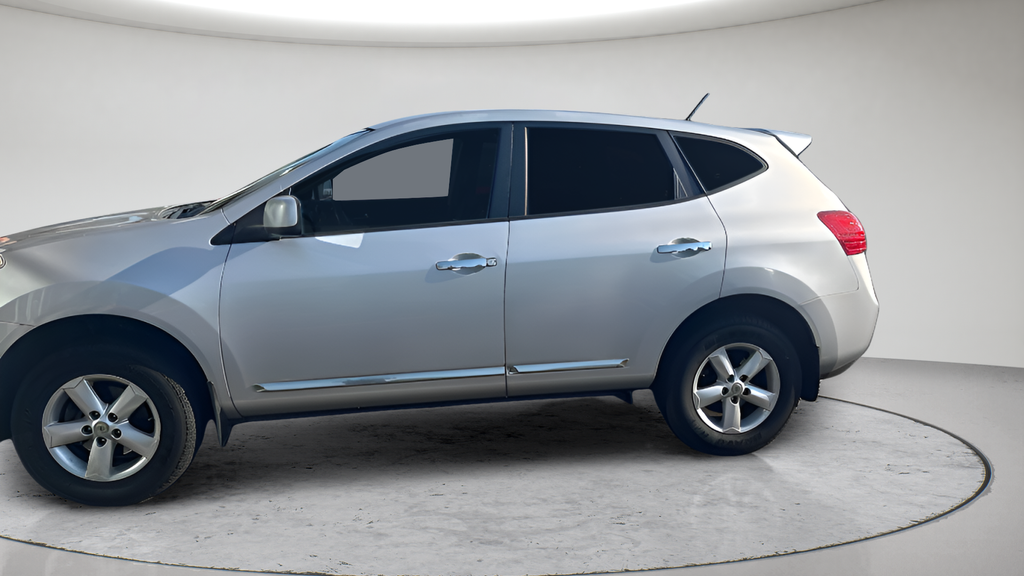 Used 2013 Brilliant Silver Metallic Nissan S image 4
