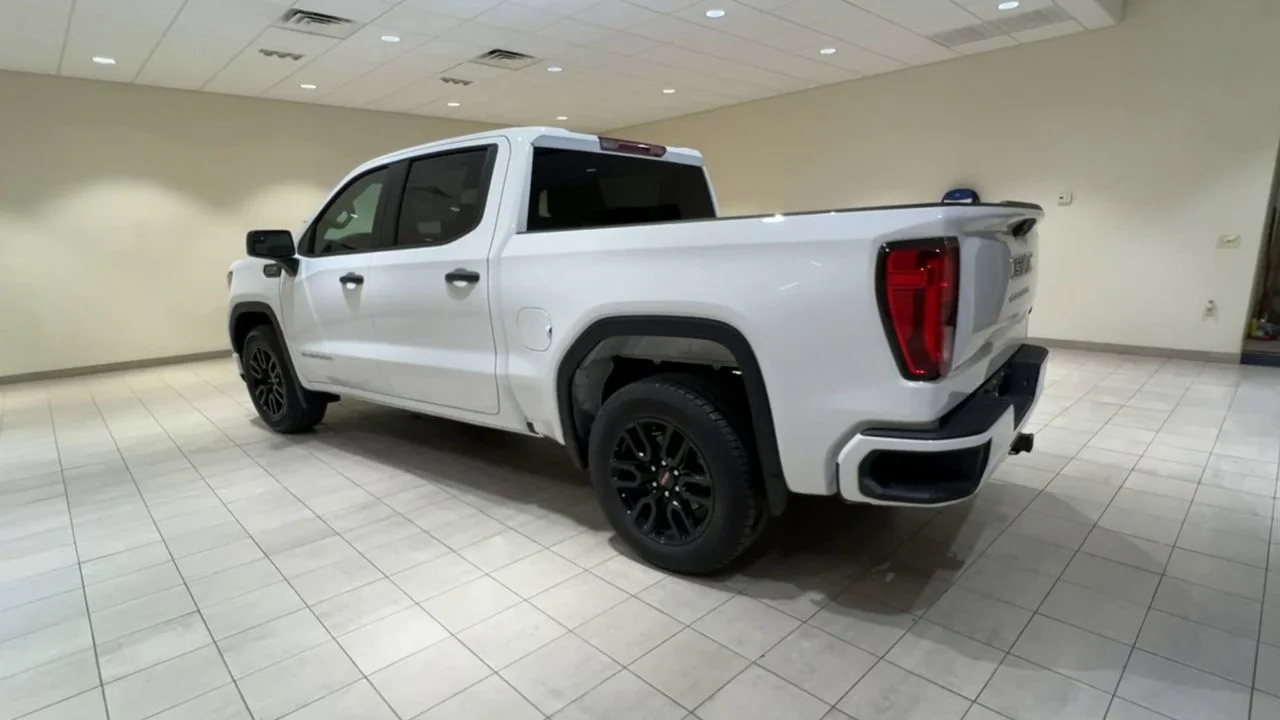 2025 GMC Sierra 1500 Pro - Photo 38