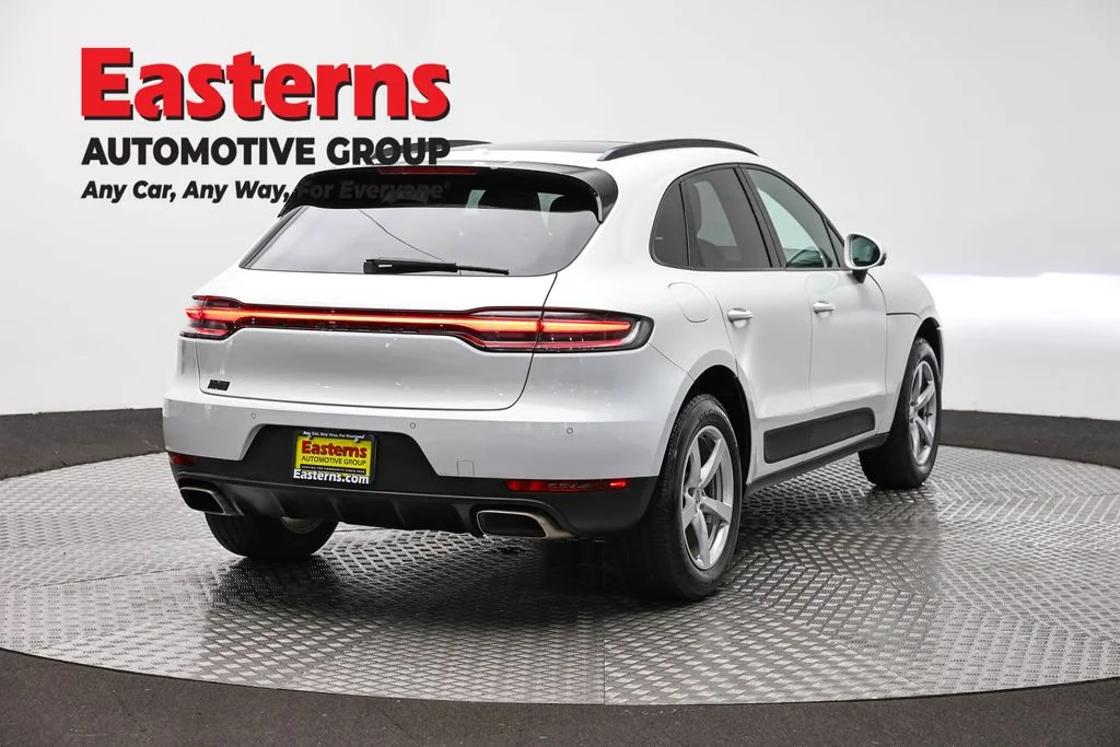 Used 2021 White Porsche Base image 5