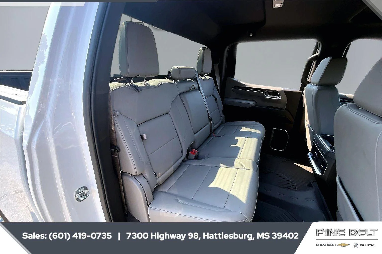 Used 2023 Summit White Chevrolet LTZ image 21