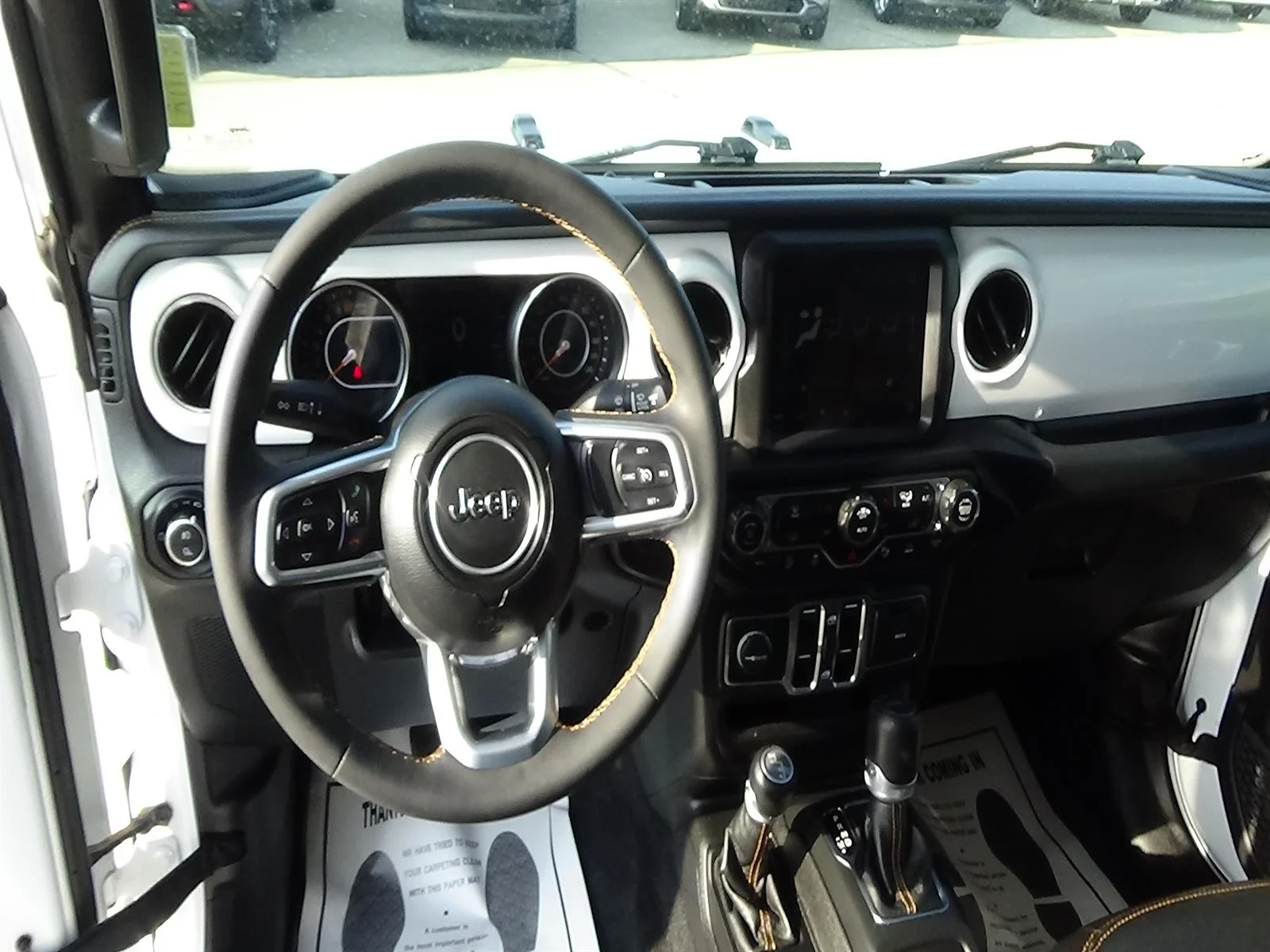 Used 2023 Bright White Clear Coat (pw7) Jeep High Altitude image 13