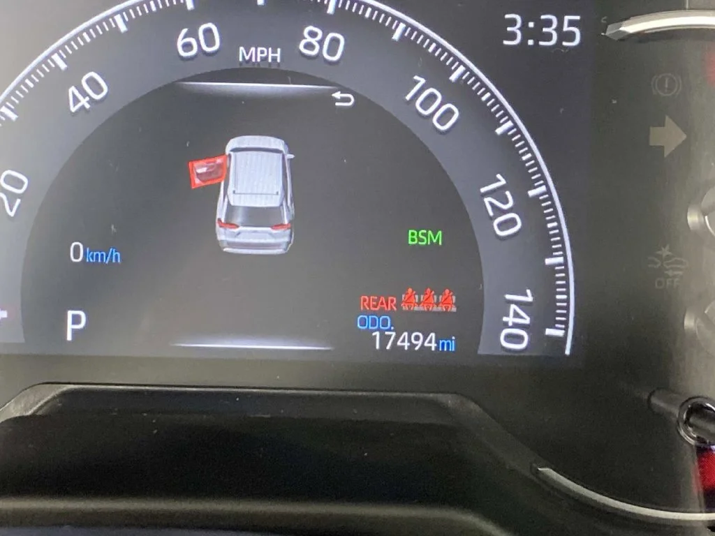 Used 2025 Magnetic Gray Metallic Toyota XLE image 19