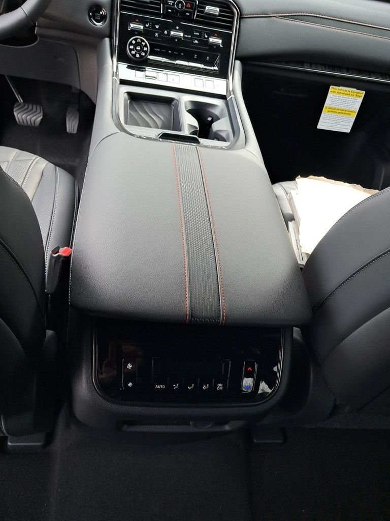 2025 Nissan Armada PRO-4X - Photo 27