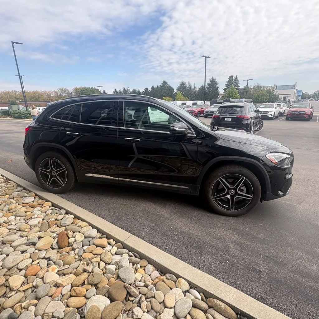 Used 2026 Night Black Mercedes-Benz GLA 250 image 5