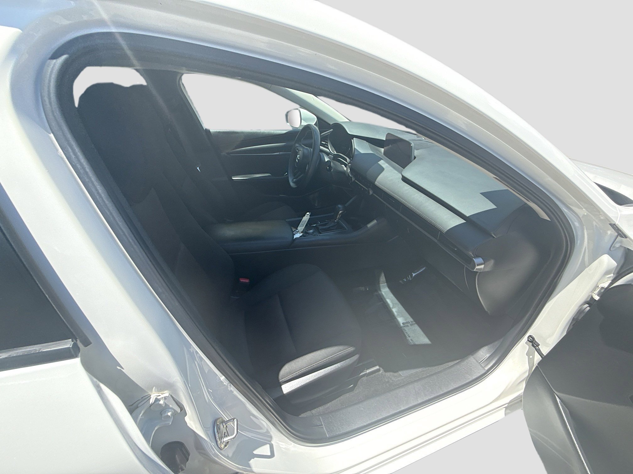 Used 2020 Snowflake White Pearl Mica Mazda  image 30
