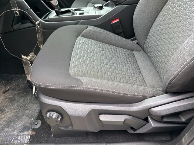 New 2026 Beige Ford XLT image 13