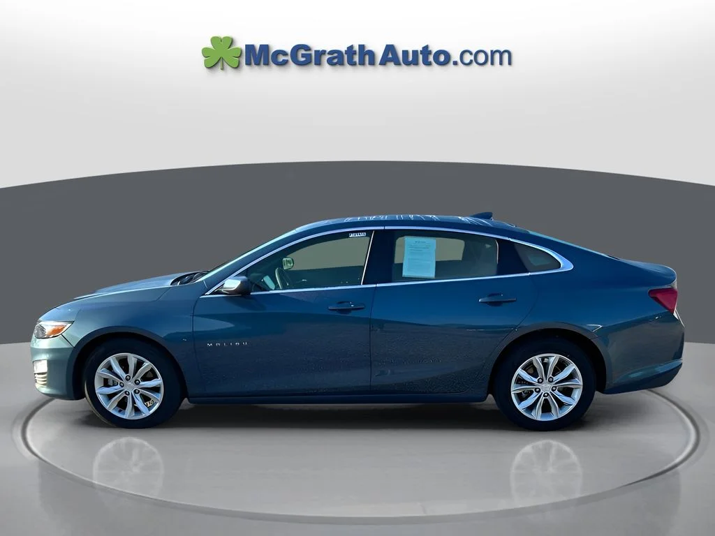 Used 2024 Blue Chevrolet LT image 3