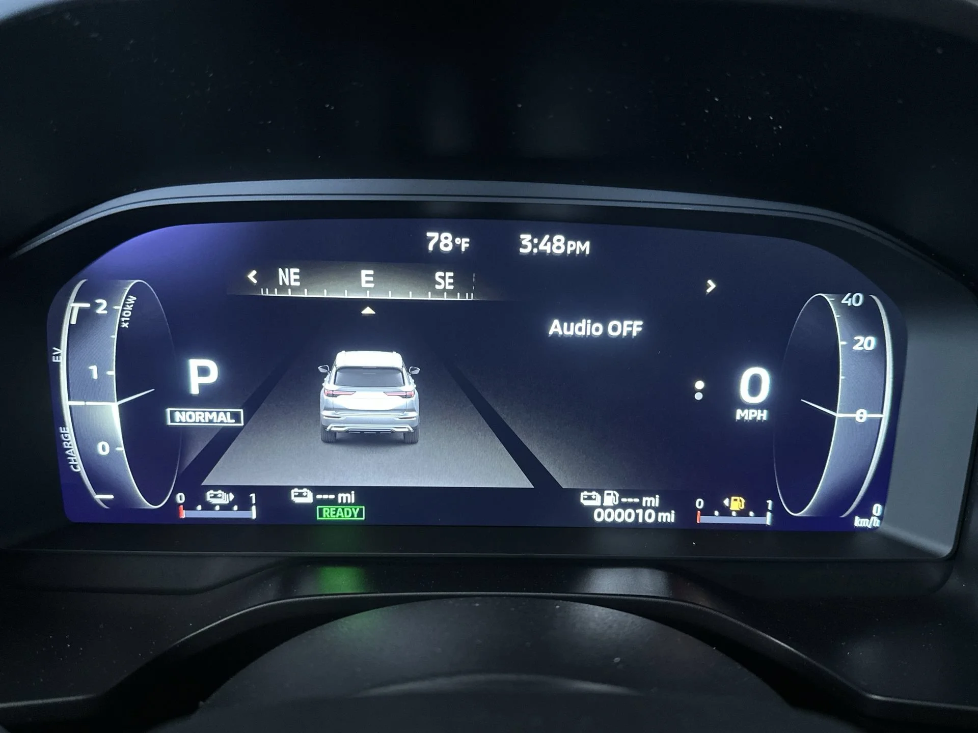New 2026 Cosmic Blue Metallic Mitsubishi SE image 17