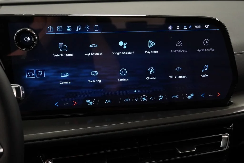 New 2026 Mosaic Black Metallic Chevrolet LT image 16