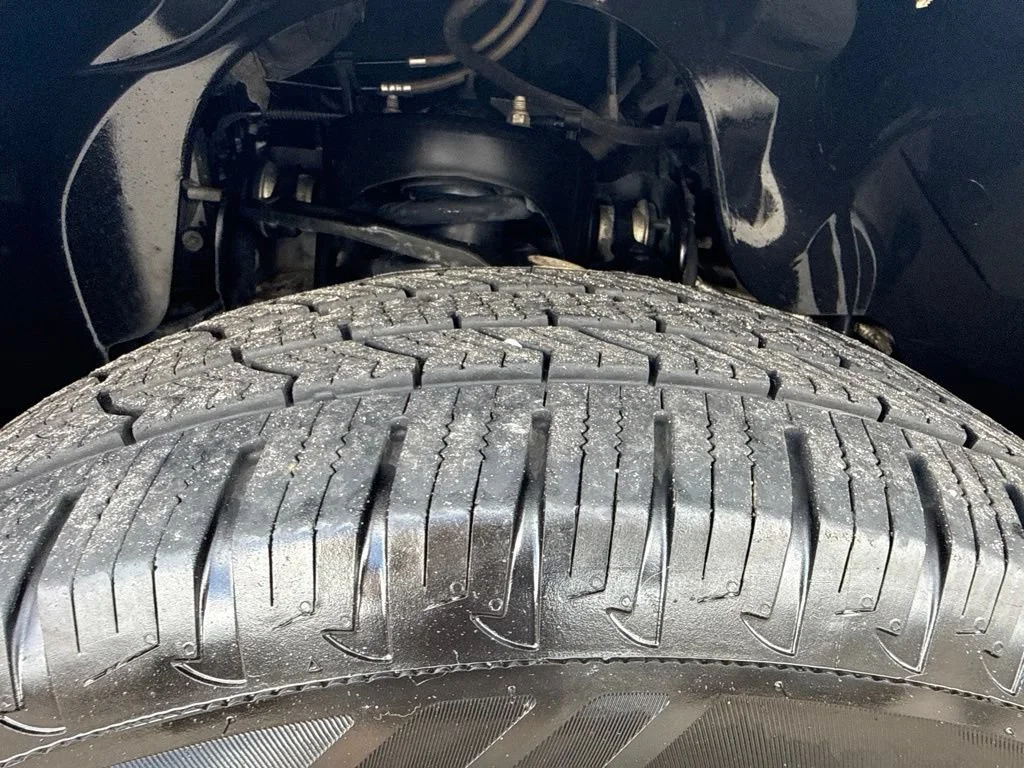 Used 2012  Ford XL image 32