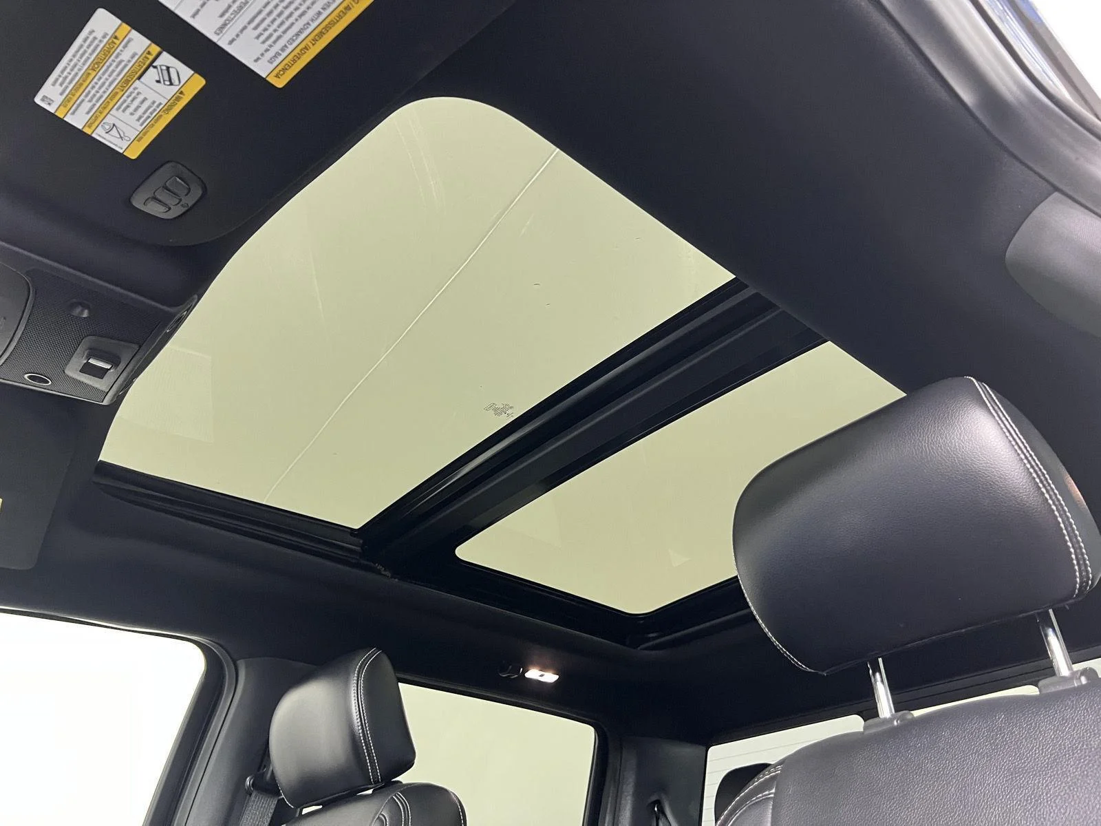 Used 2020 Agate Black Ford LARIAT image 26