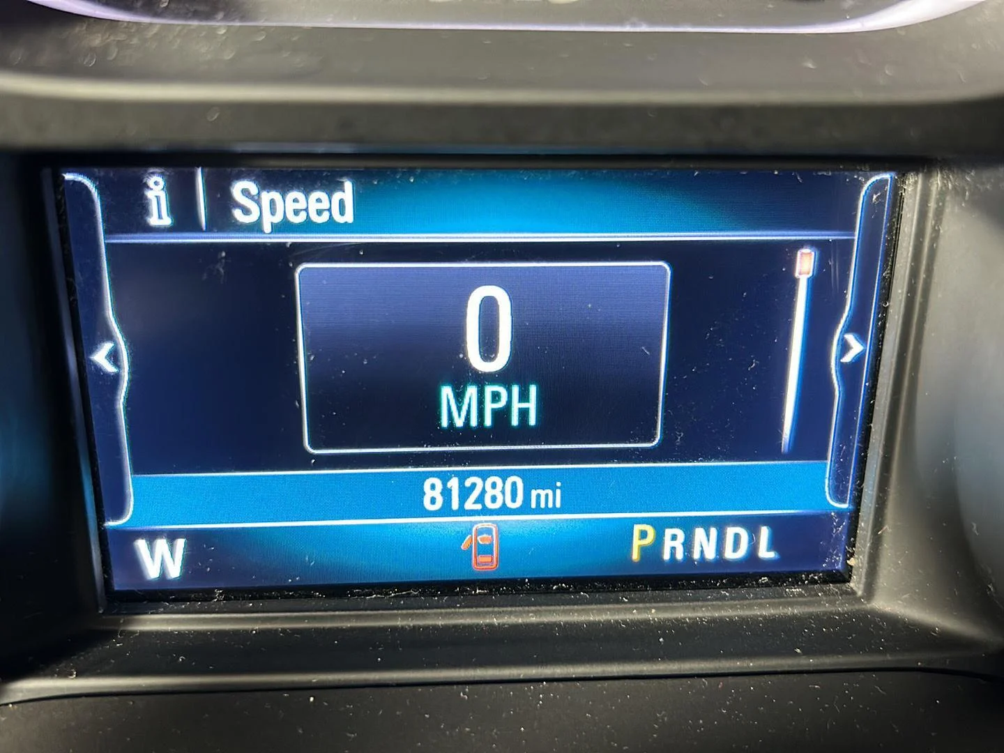 Used 2020 Espresso Buick Essence image 21