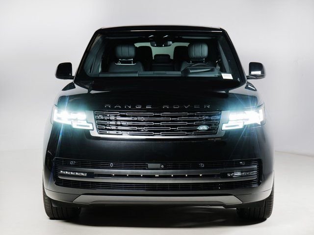 New 2026 Santorini Black Land Rover P530 SE 7 SEAT image 8