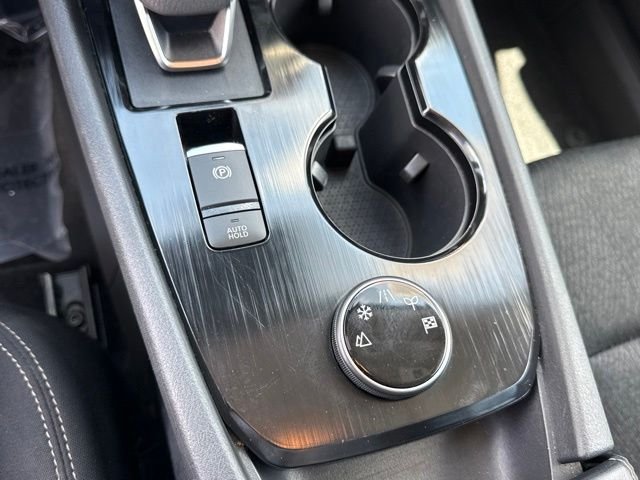 2024 Nissan Rogue SV - Photo 24