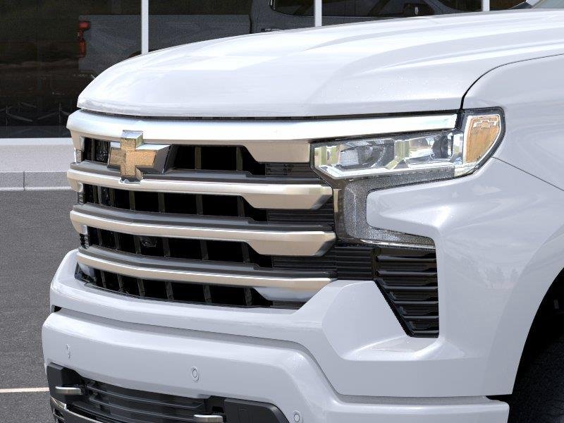 New 2026 Polar White Tricoat Chevrolet High Country image 13