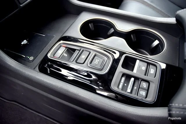 2025 Honda Pilot EX-L - Photo 34