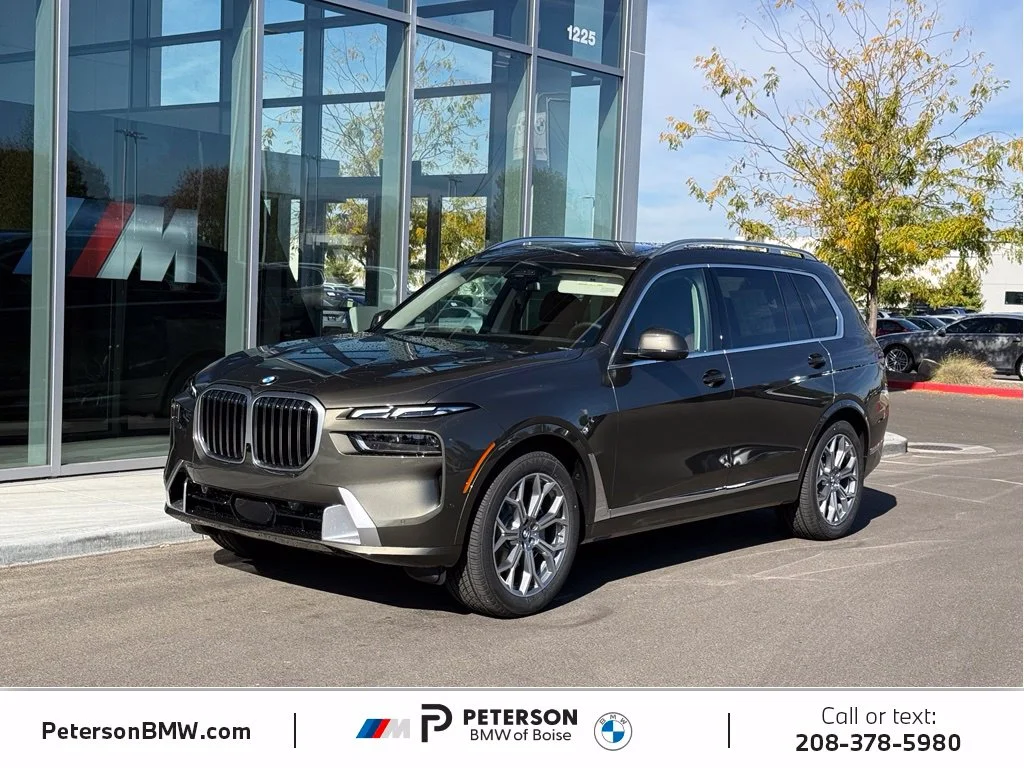2027 BMW X7