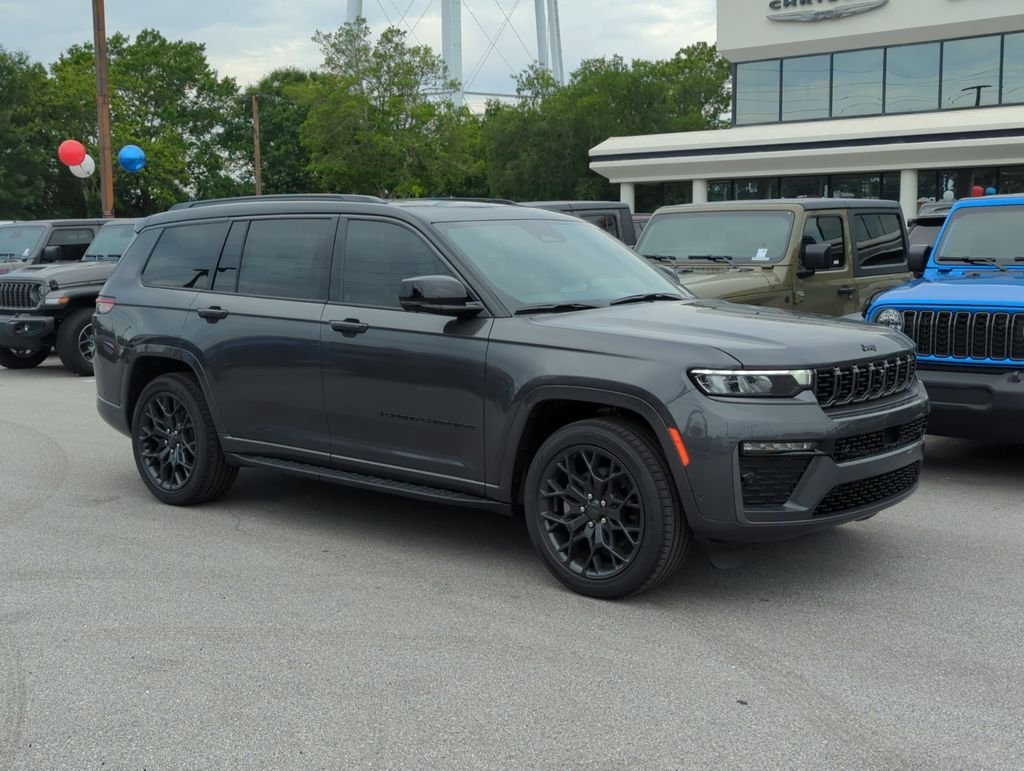 New 2026 Baltic Gray Metallic Clear-Coat Exterior Paint Jeep Summit image 9