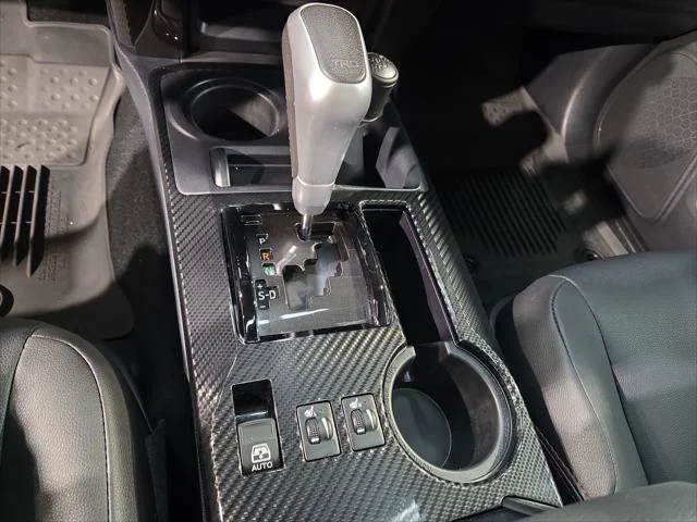 Certified Used 2024 ICE CAP Toyota  image 34
