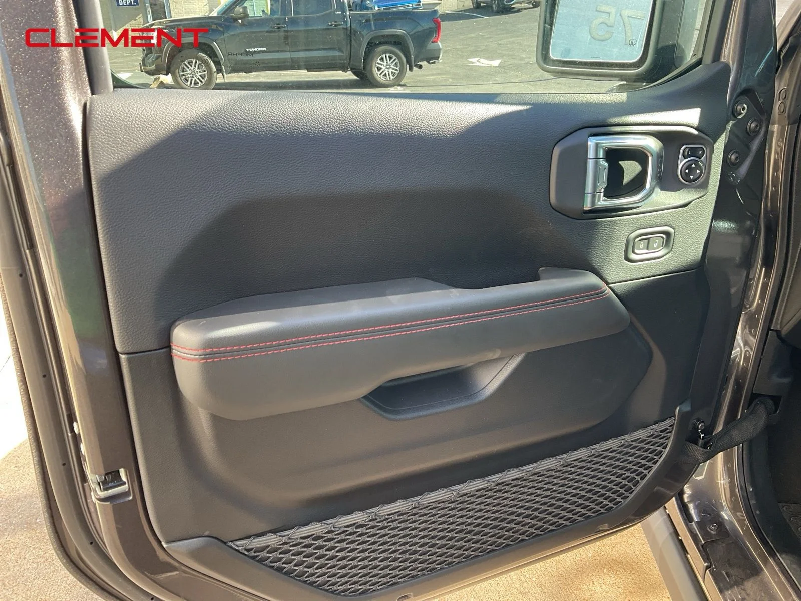 2026 Jeep Wrangler 4-Door Rubicon - Photo 14
