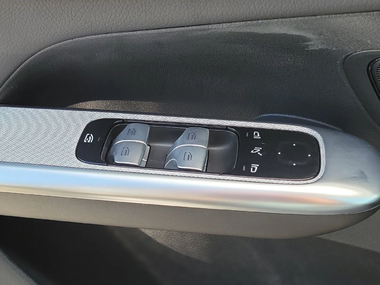 Certified Used 2026 Gray Mercedes-Benz GLC 300 image 26