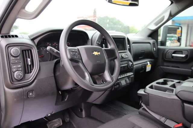 2026 Chevrolet Silverado 2500 HD Custom - Photo 15