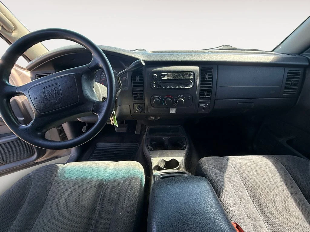 Used 2003 Beige Dodge Base image 10