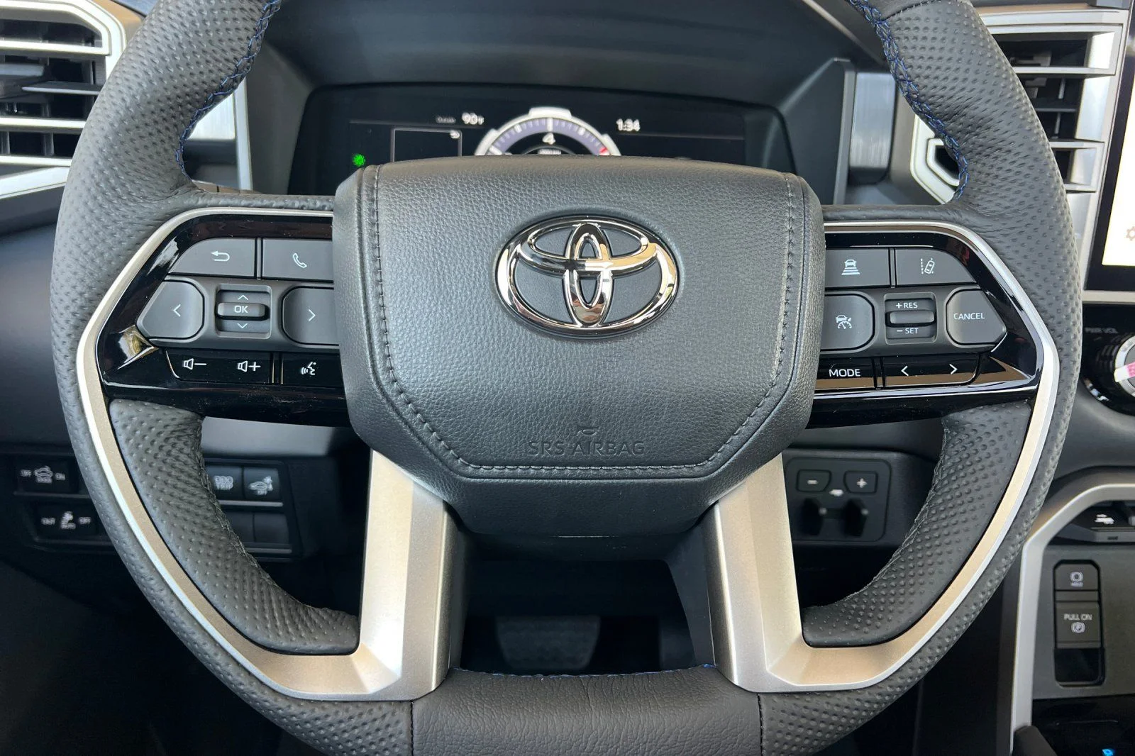 New 2026 Gray Toyota Platinum image 22