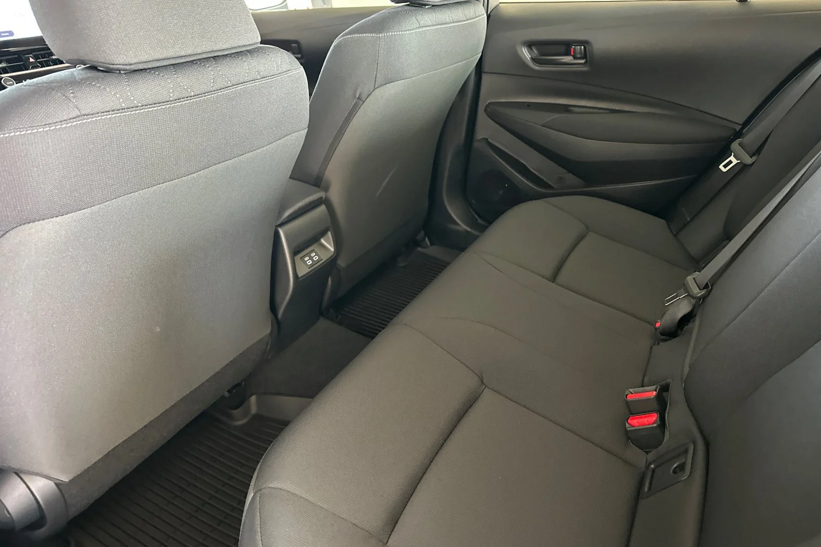 New 2027 Celestite Toyota LE image 12