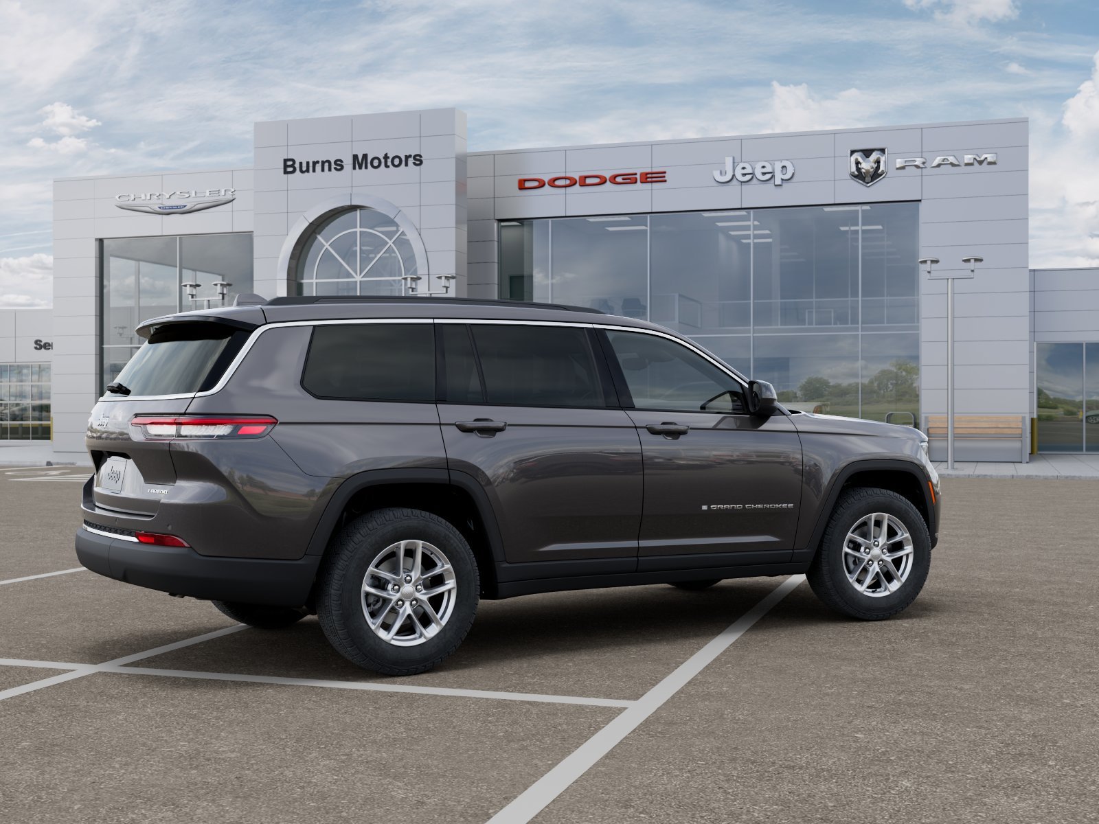 New 2026 Baltic Gray Metallic Clear-Coat Exterior Paint Jeep Laredo image 4