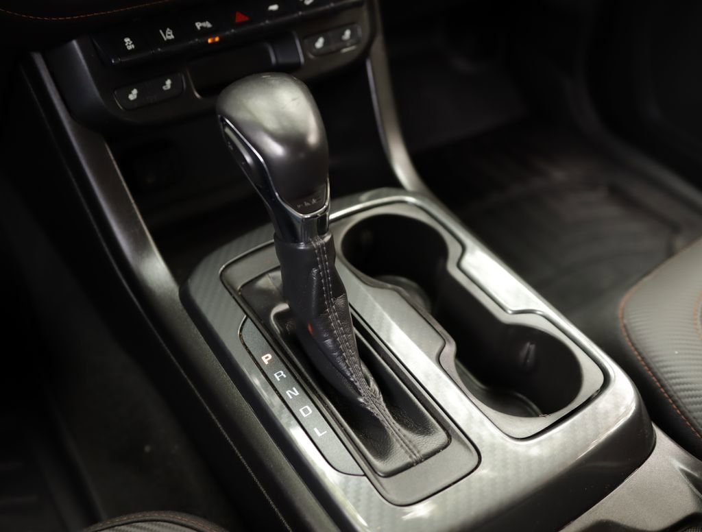 Used 2022 Satin Steel Metallic GMC AT4 - Leather image 20