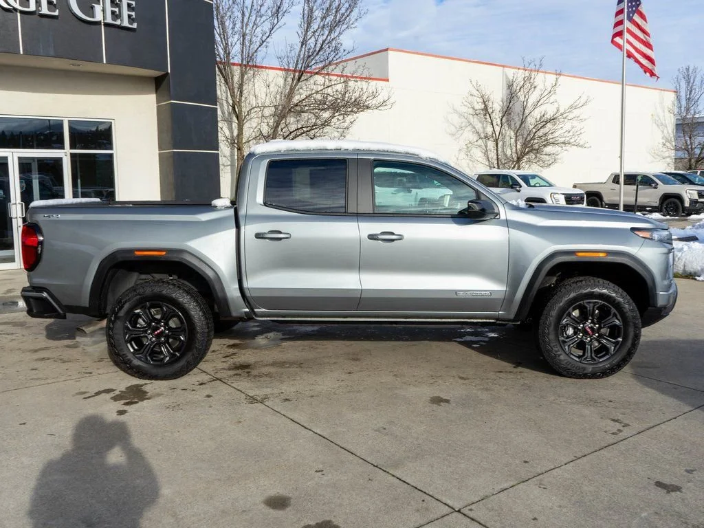 2025 GMC Canyon Elevation - Photo 8