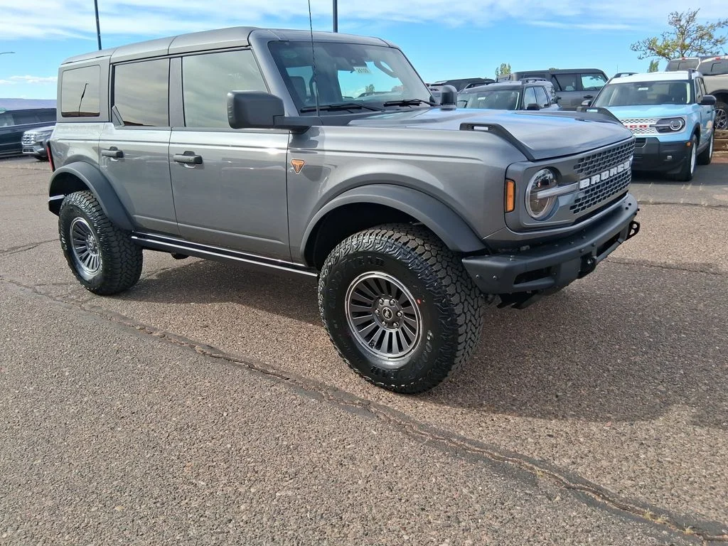 New 2026 Carbonized Gray Metallic Ford Badlands® image 7