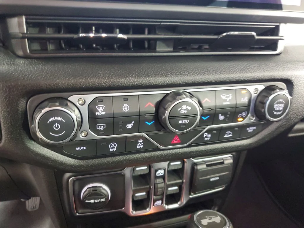 2026 Jeep Wrangler 4-Door Sport S - Photo 19
