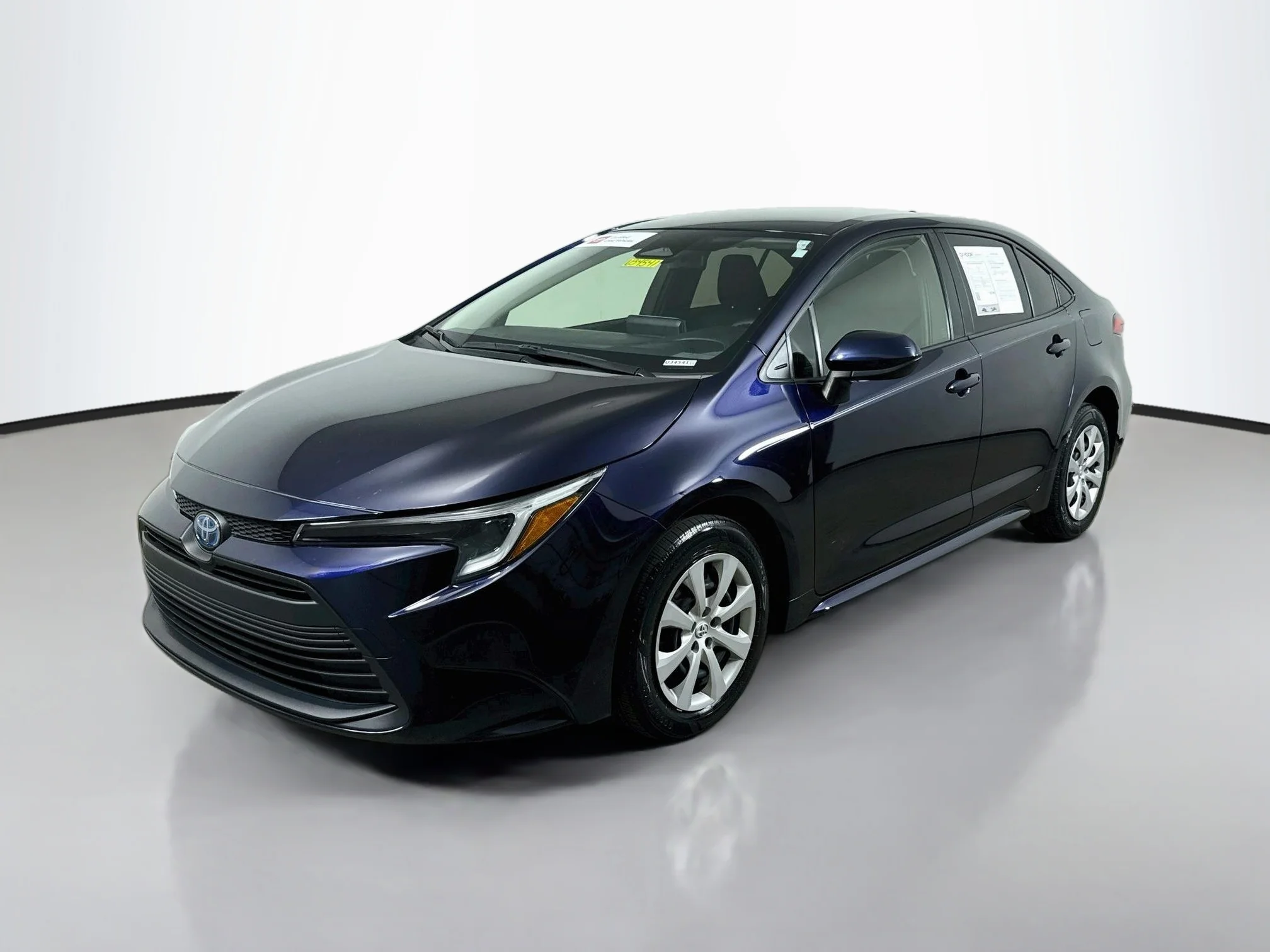 Certified Used 2024 Blueprint Toyota Hybrid LE image 3