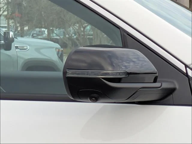 2026 GMC Acadia Elevation - Photo 11