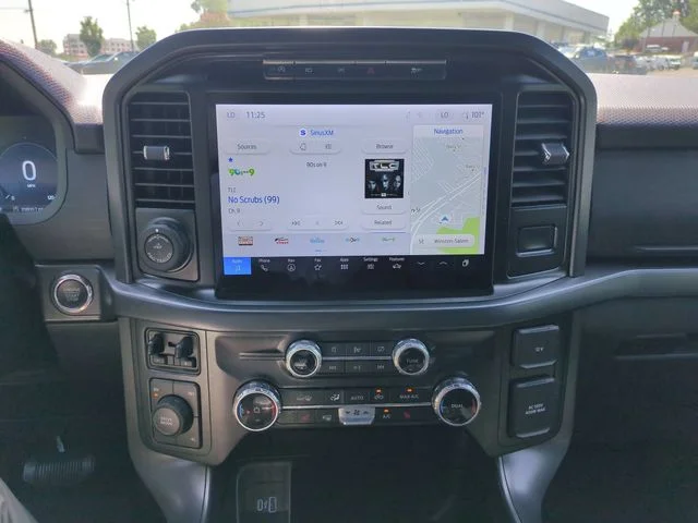 Used 2024 Blue Ford XLT image 20