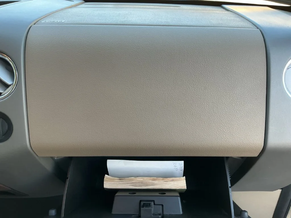 Used 2007 White Ford Lariat image 33