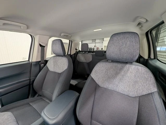 New 2026 Oxford White Ford XLT image 43