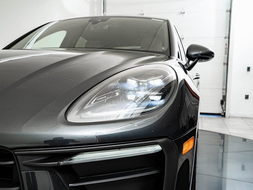 Used 2025 Volcano Grey Metallic Porsche  image 13