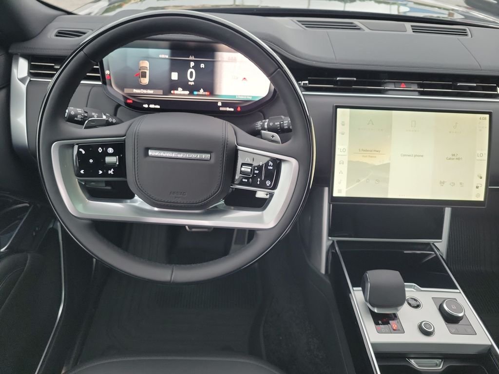 New 2027 Santorini Black Land Rover SE image 19