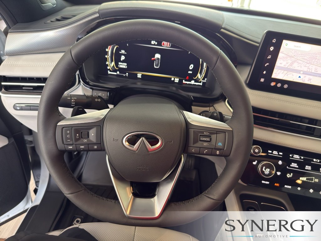 New 2027 RADIANT WHITE INFINITI Luxe AWD image 20